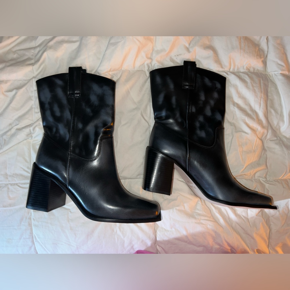 NEW Matisse Dane square toe, black leather pull on boots, black leather, 9.5 - Picture 2 of 11